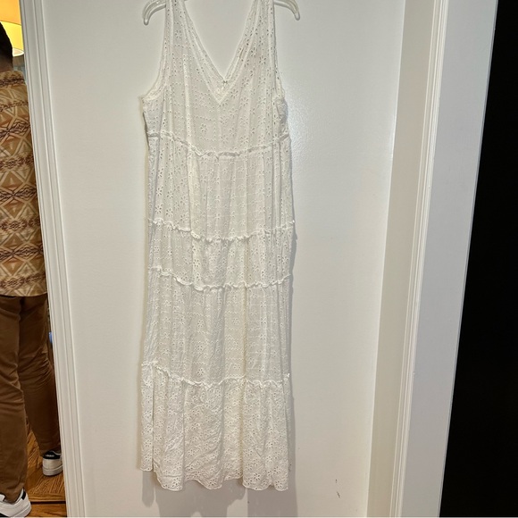 Johnny was Etheral white dress eyelet and silk and cotton and slip - Picture 13 of 16